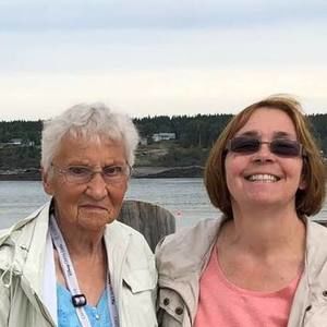 Meet your Posher, Rose